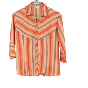 Vintage Newnoble buttons down shirt size S/M